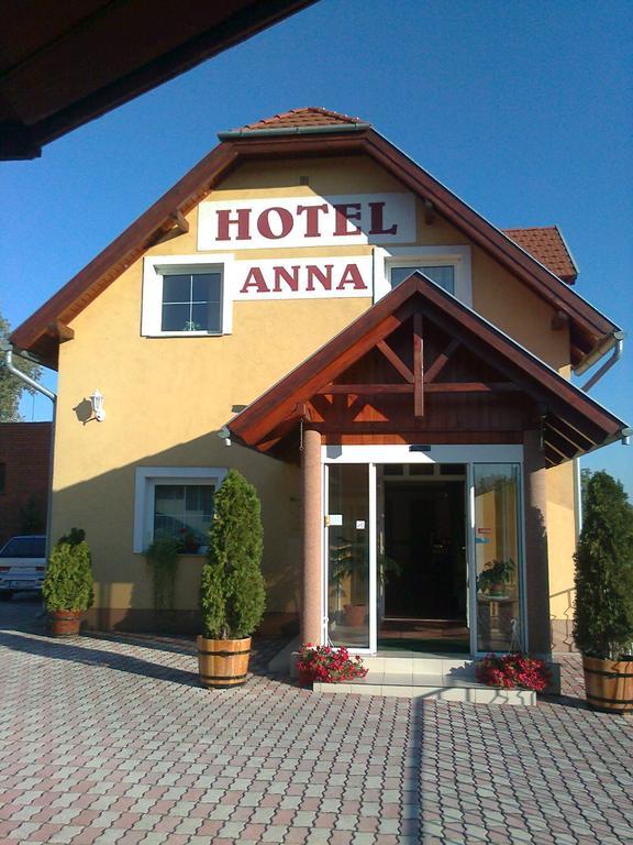 Anna Hotel Бюк Экстерьер фото